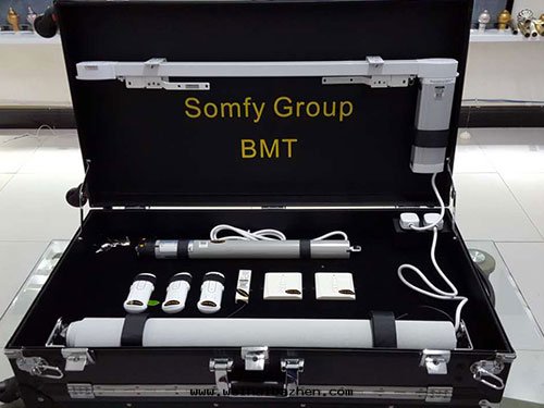 電(diàn)動(dòng)窗(chuāng)帘(lián)开合電(diàn)機(jī)