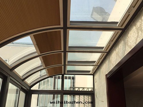 電(diàn)動(dòng)天棚帘(lián)