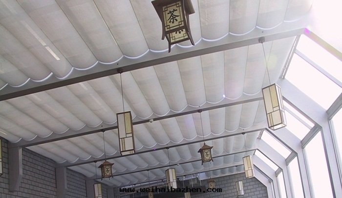 湖(hú)南(nán)電(diàn)動(dòng)天棚帘(lián)：折疊式電(diàn)動(dòng)天棚帘(lián)