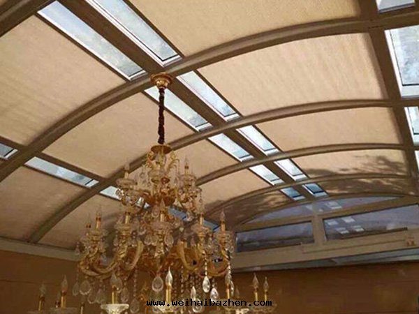 電(diàn)動(dòng)天棚帘(lián)